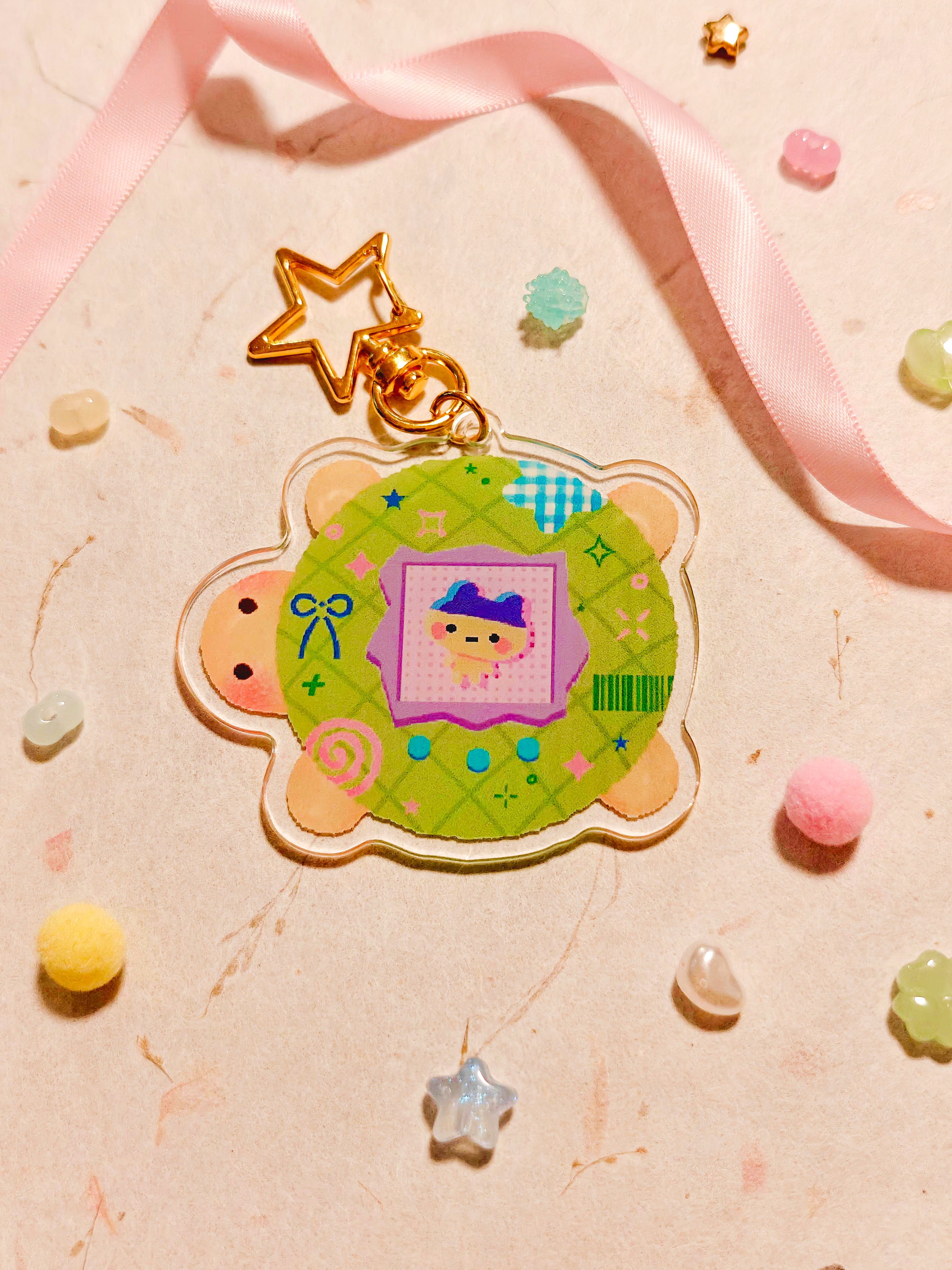 Holographic Melon Tamagotchi Keychain with Star Hook (Mamatchi)