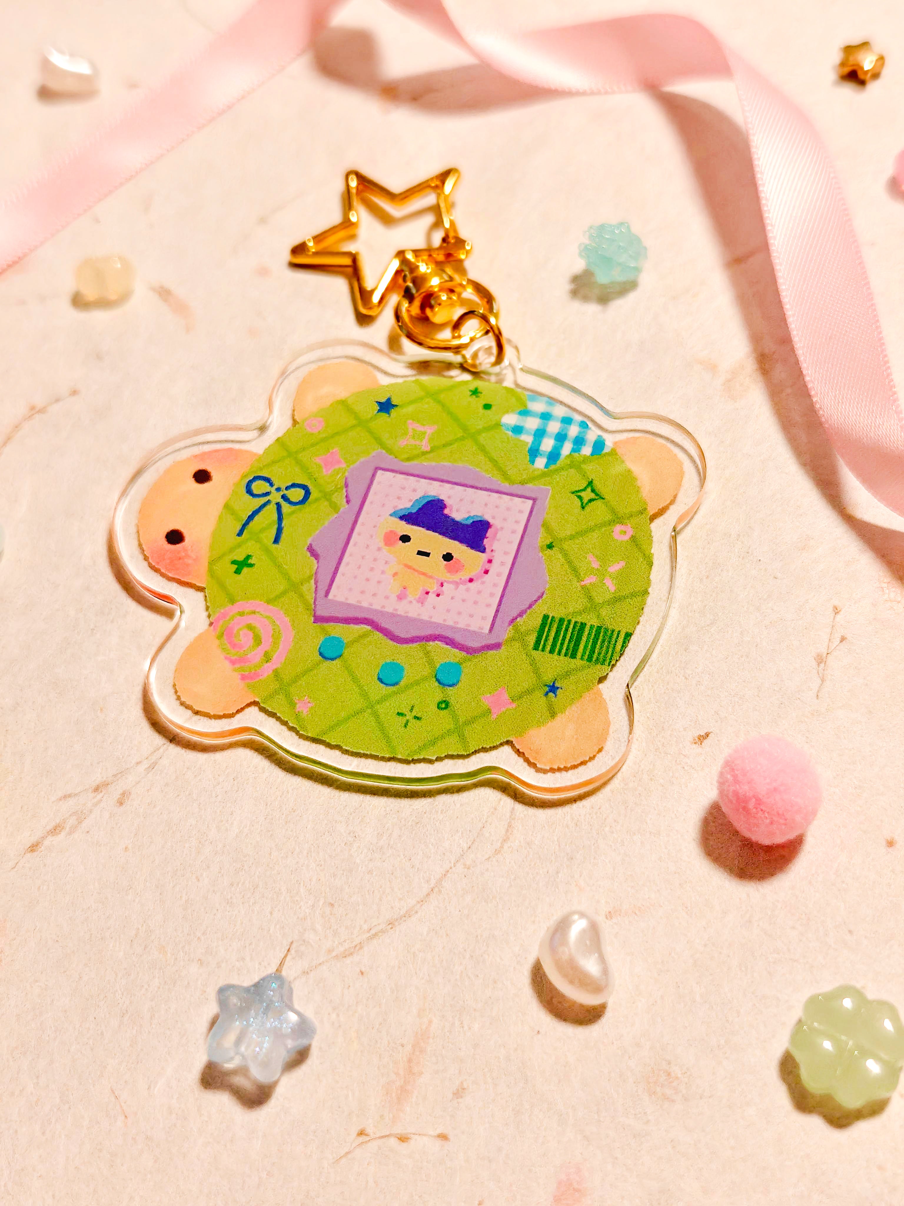 Holographic Melon Tamagotchi Keychain with Star Hook (Mamatchi)