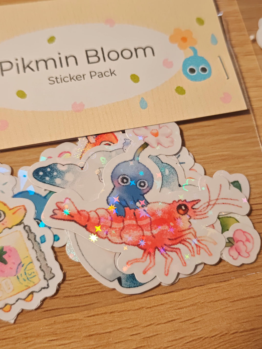 Holographic Pikmin Vinyl Die-Cut Sticker Pack